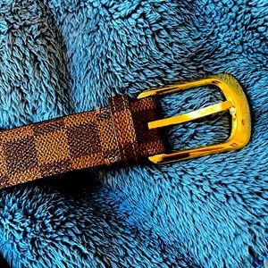 Authentic Louis Vuitton Damier belt